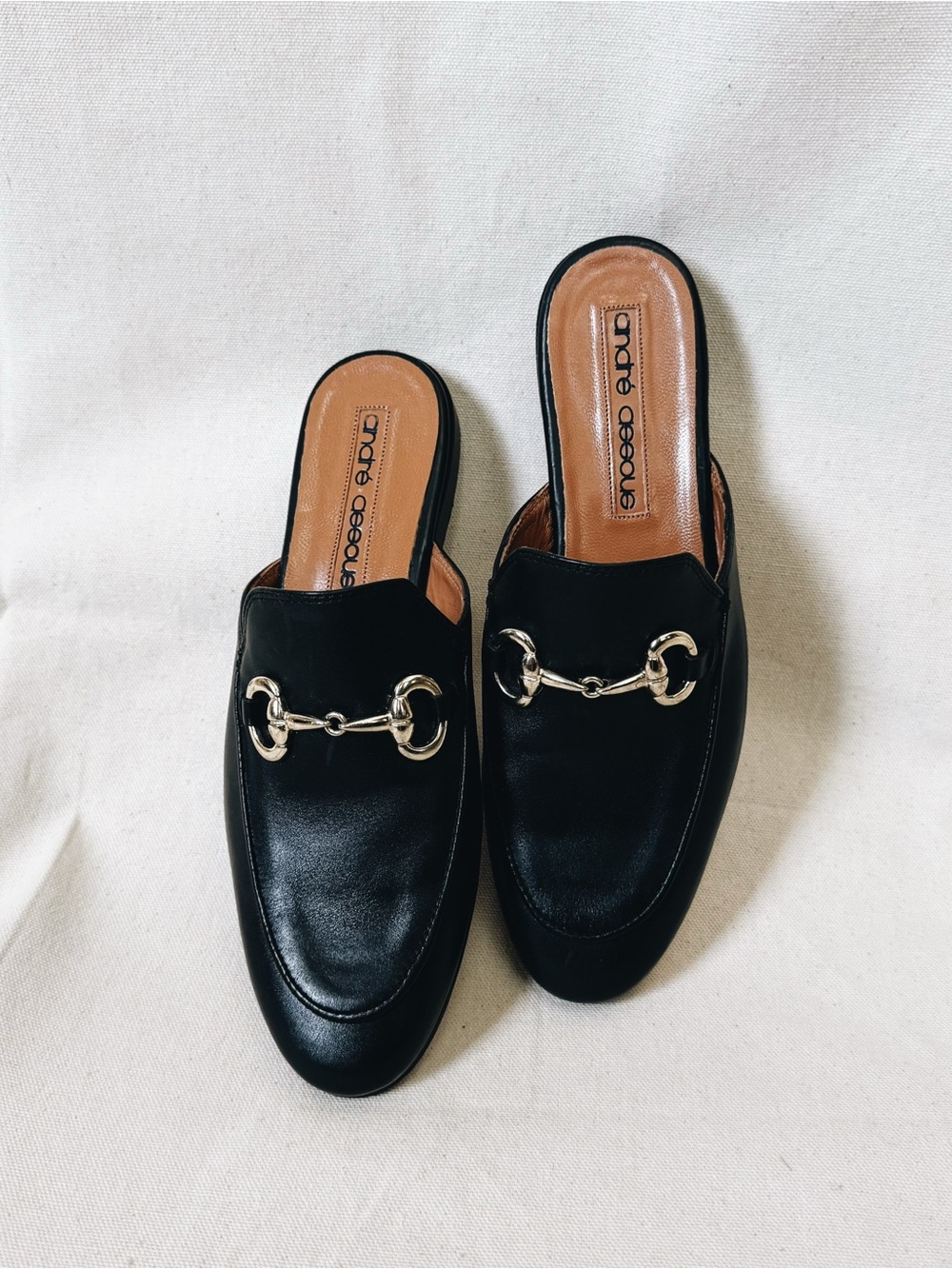 André Assous Italian Black Leather Slip-On Horsebit Mules women’s size 7